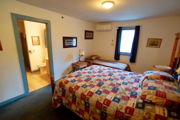 Rooms & Suites 18 ann story3